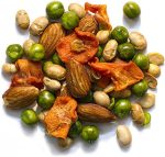 Real Reward Large Parrot Treats Garden Mix 170g
