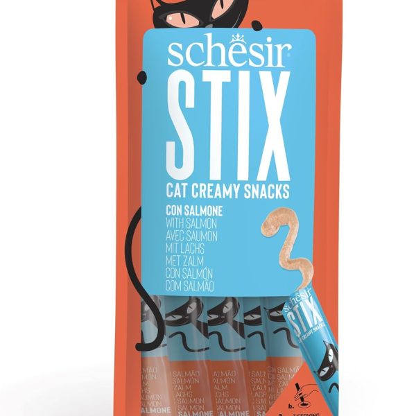 Schesir Stix Cat Treats Salmon Cream 6x15g – creamy natural salmon treats in convenient sachets for cats.