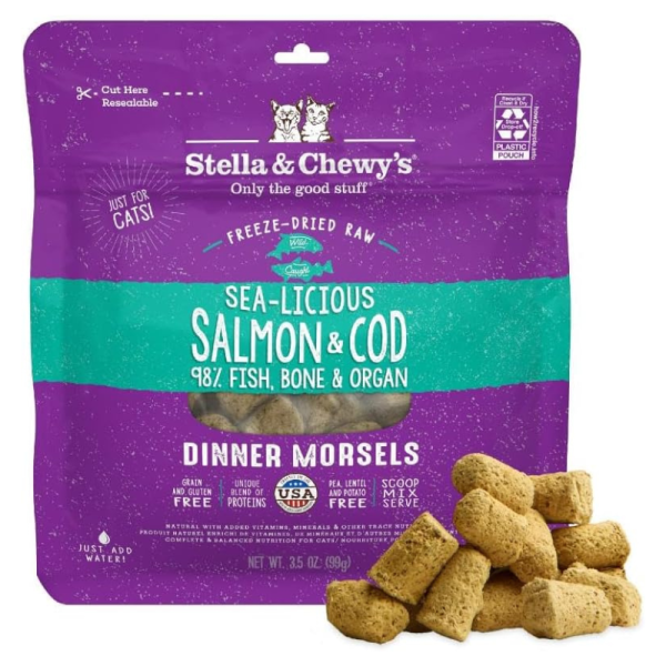 Stella & Chewy's Sea-Licious Freeze-Dried Raw Dinner Morsels Cat Food with Salmon & Cod – 99g