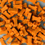 Flamingo Chew 'n Snack Bone Shaped Dog Treats with Chicken – 500g (9+ Months)